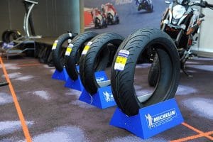 Lop-xe-may-michelin